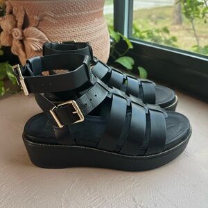 Gianni Bini GB Black Chunky Leather Strappy Sandals Platform Sandals Size 8